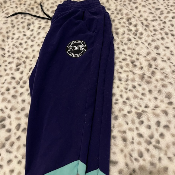 ❤️SOLD❤️ - Picture 2 of 4